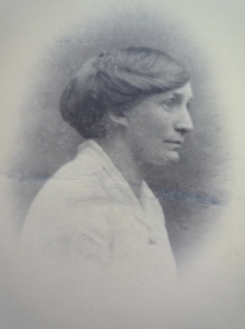 Louisa Holmes 1886-1960